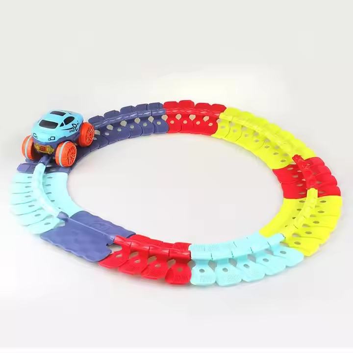 Xinbo 138PCS Flexible Assembly Track Cars Kids DIY Slot Railway Racing Car Toys