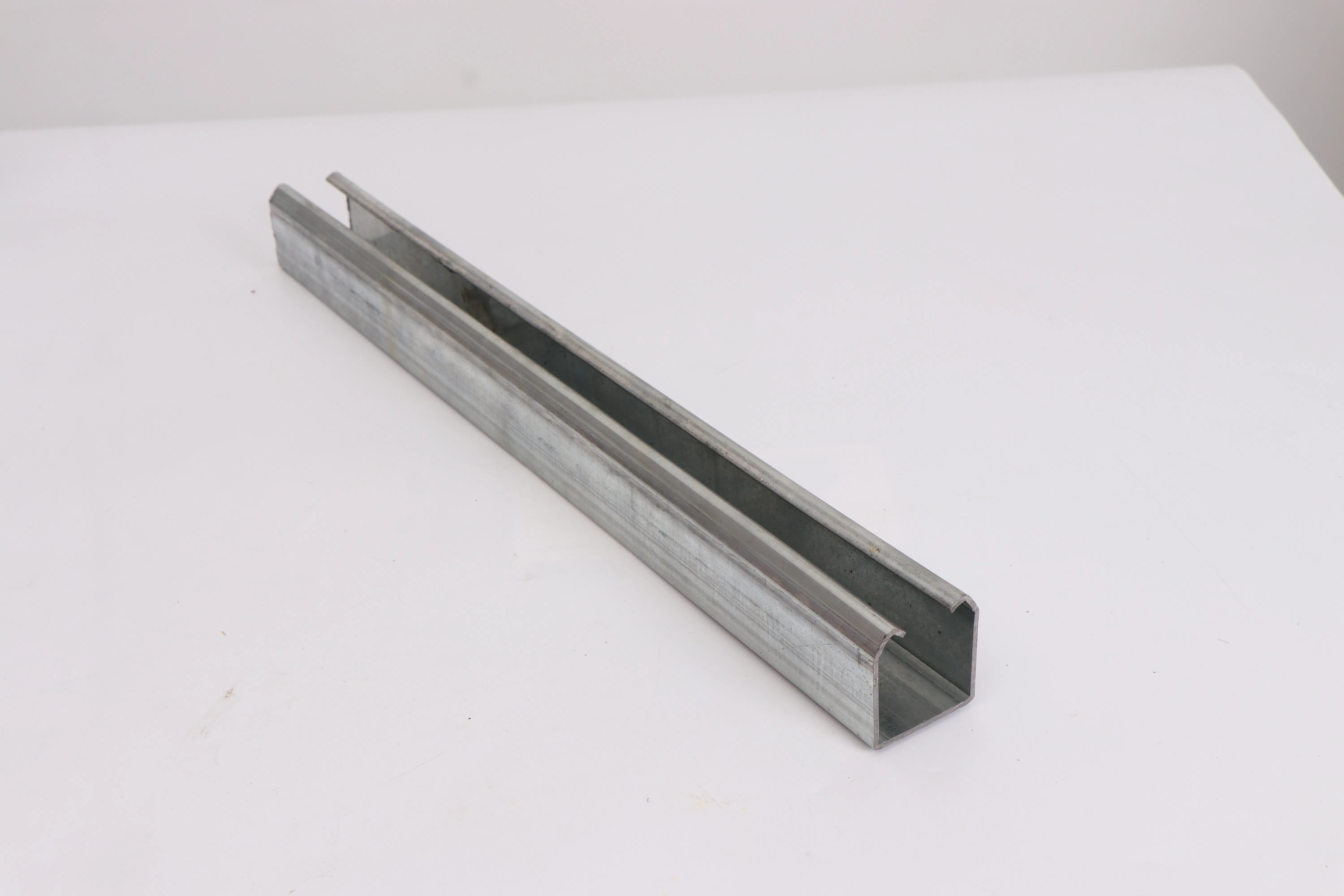 China Made Sliding Door Channel with Hanger Wheel System Track