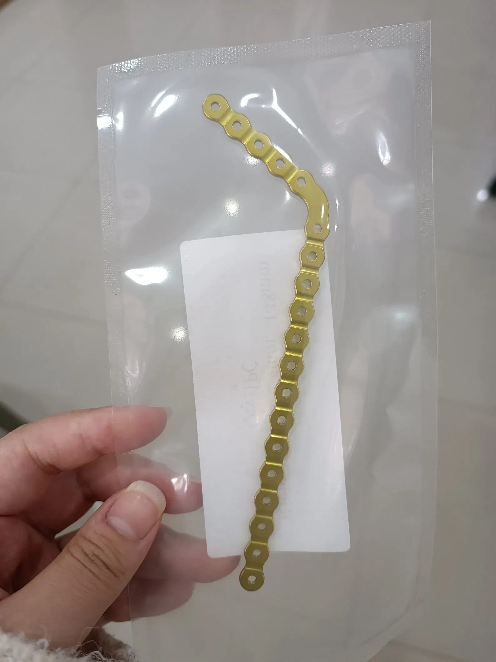 Maxillofacial Straight 6 Holes Locking Mini Plate for Surgical Implants Orthopedic Surgery