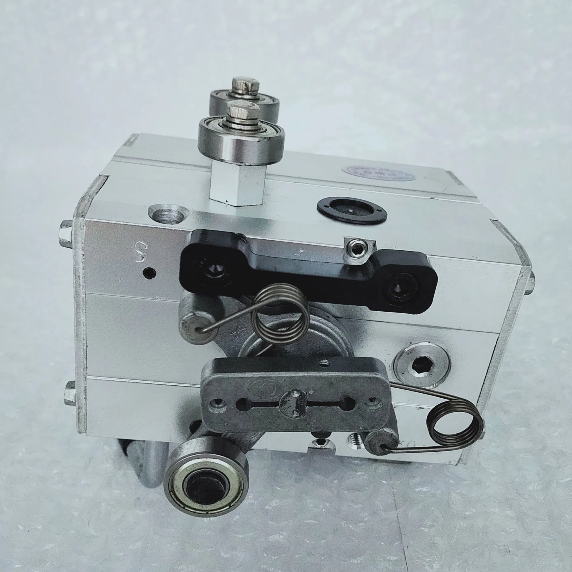 Cross Shape Wire Rack Rolling Rings Traverse Drive Gp20b