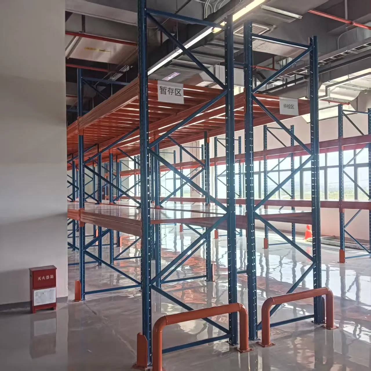 China Factory Industrial Storage Solutions Heavy Duty Boltless Shelving