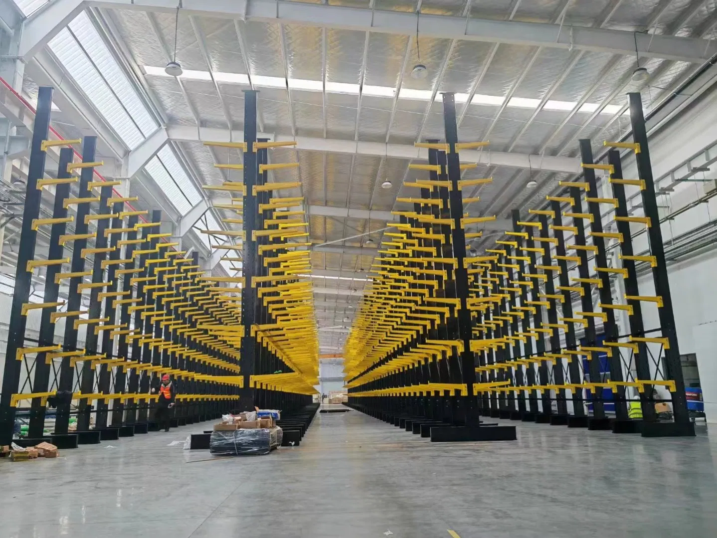Industrial Transportation Cantilever Rack System Steel Shelving System Industrial Pipe Shelf Pipe Storage Cantilever Rack Cantilever Rack Solutions
