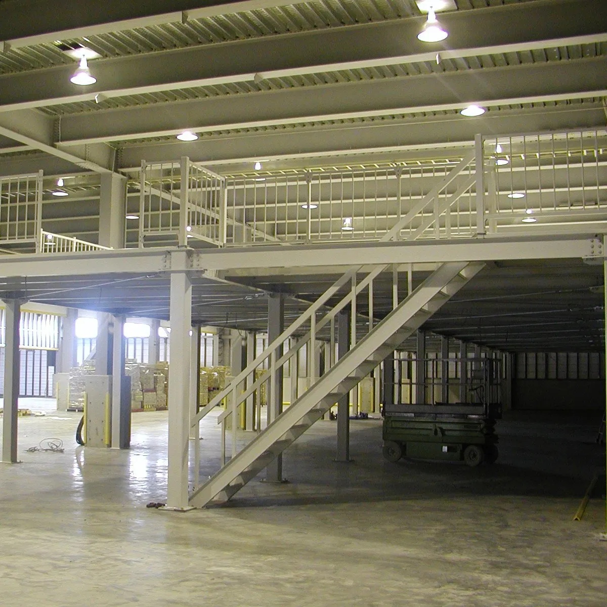 Heavy-Duty Q235 Steel Multi-Level Mezzanine Storage Rack System