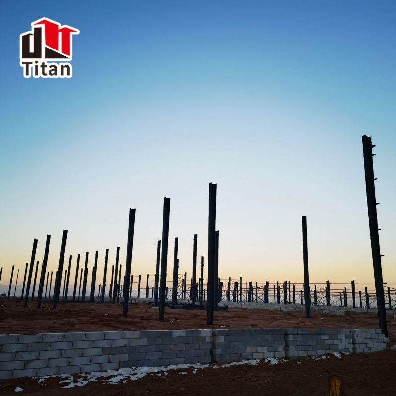 Fireproof Rock Wool Prefabricated Steel Structure Warehouse for Safety Storage