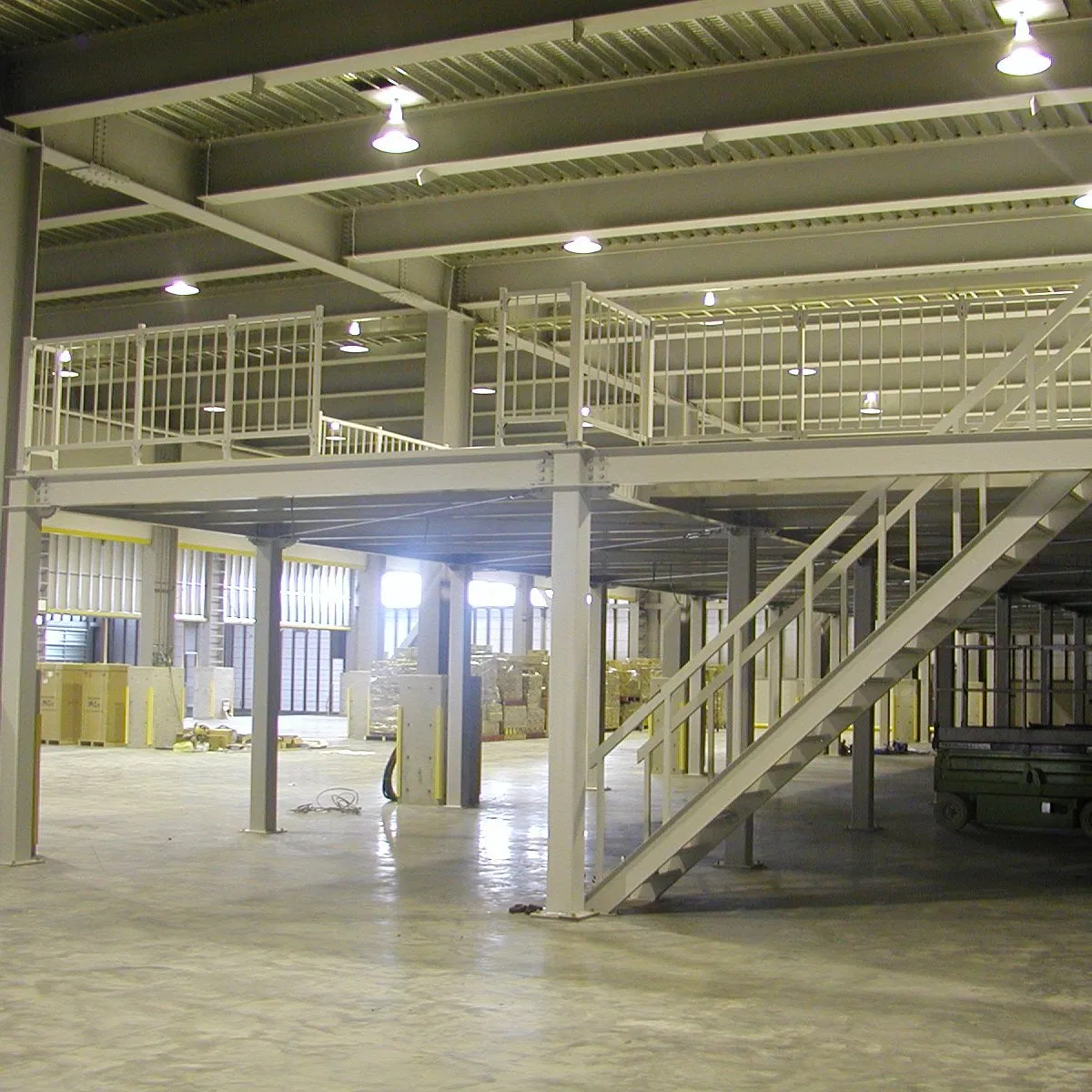Heavy-Duty Q235 Steel Multi-Level Mezzanine Storage Rack System