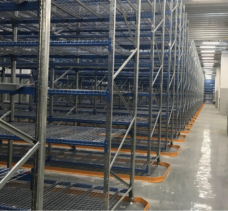 Adjustable Very Narrow Aisle Racking System