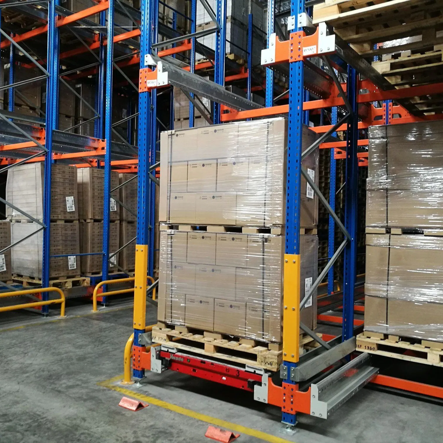 CE Certified Battery Powered Wireless Radio Shuttle for Flexible Warehouse Layout and Operation