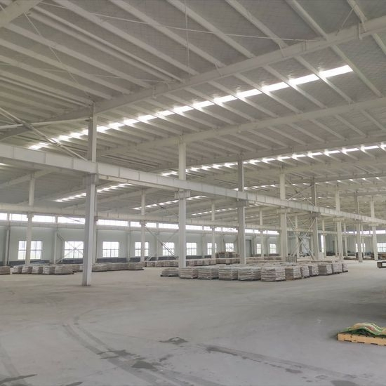 Robust Steel Structure Warehouse Designed for Tool Organization and Safety