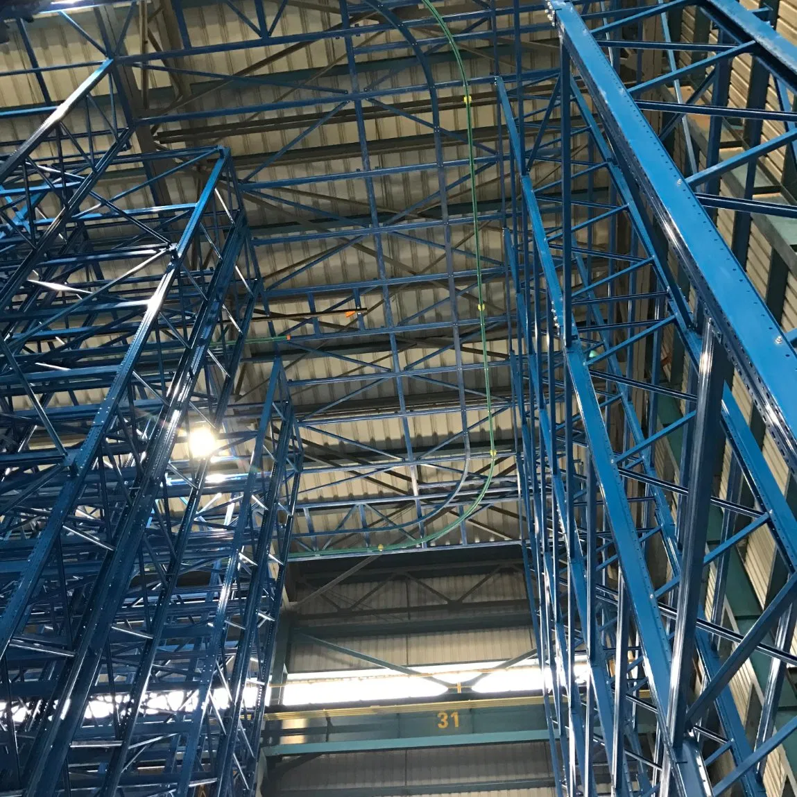 Smart Warehouse System Stacker Crane as/RS Narrow Aisles Storage Crane System