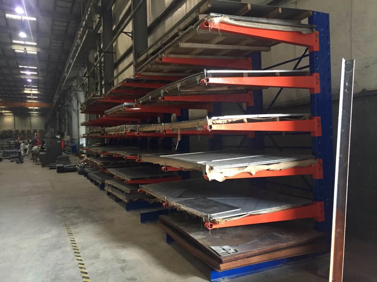 Industrial Transportation Cantilever Rack System Steel Shelving System Industrial Pipe Shelf Pipe Storage Cantilever Rack Cantilever Rack Solutions