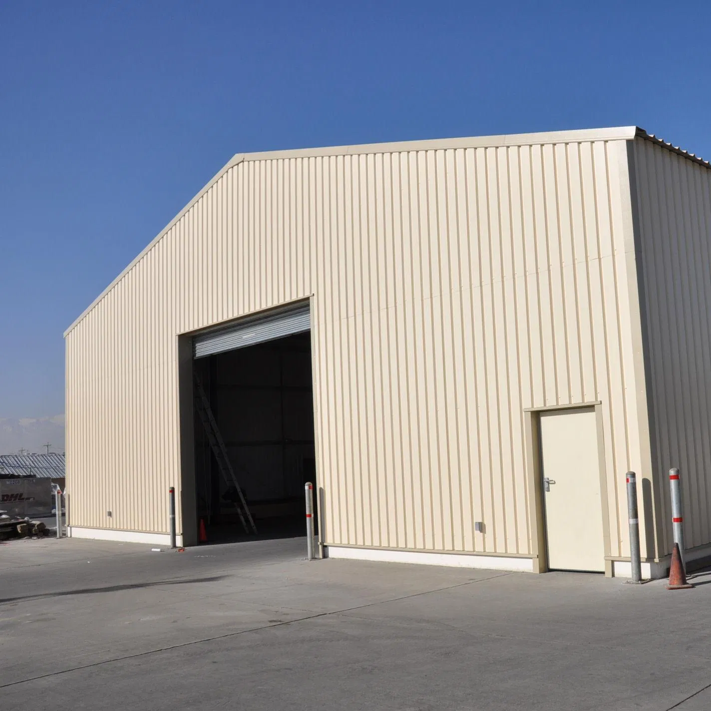 Steel Structure Warehouse with Safety and Longevity