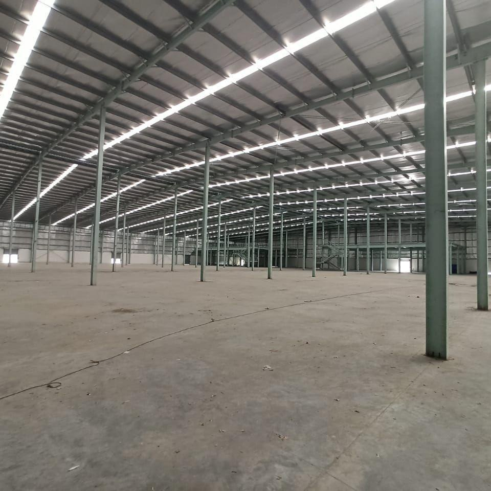 Anti-Earthquake High-Rise Industrial Safety Steel Structure Warehouse