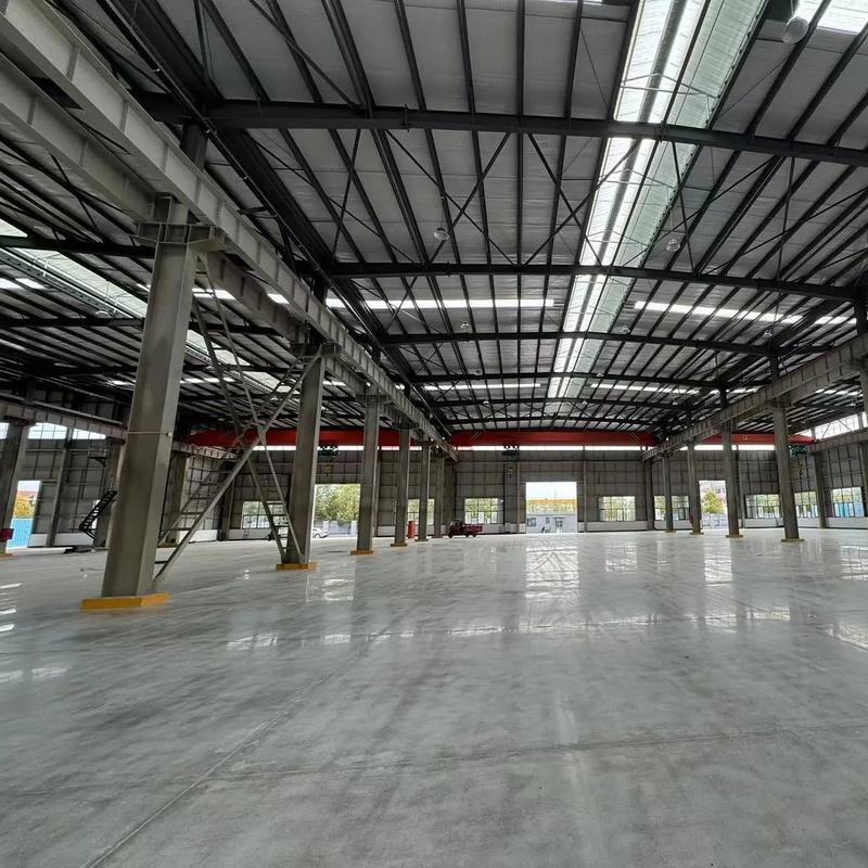 Hot Rolled Prefabricated Steel Structure Warehouse Industrial Fire Safety Structural Compliance Prefab/Prefabricated Metal Construction Steel Structure Storage