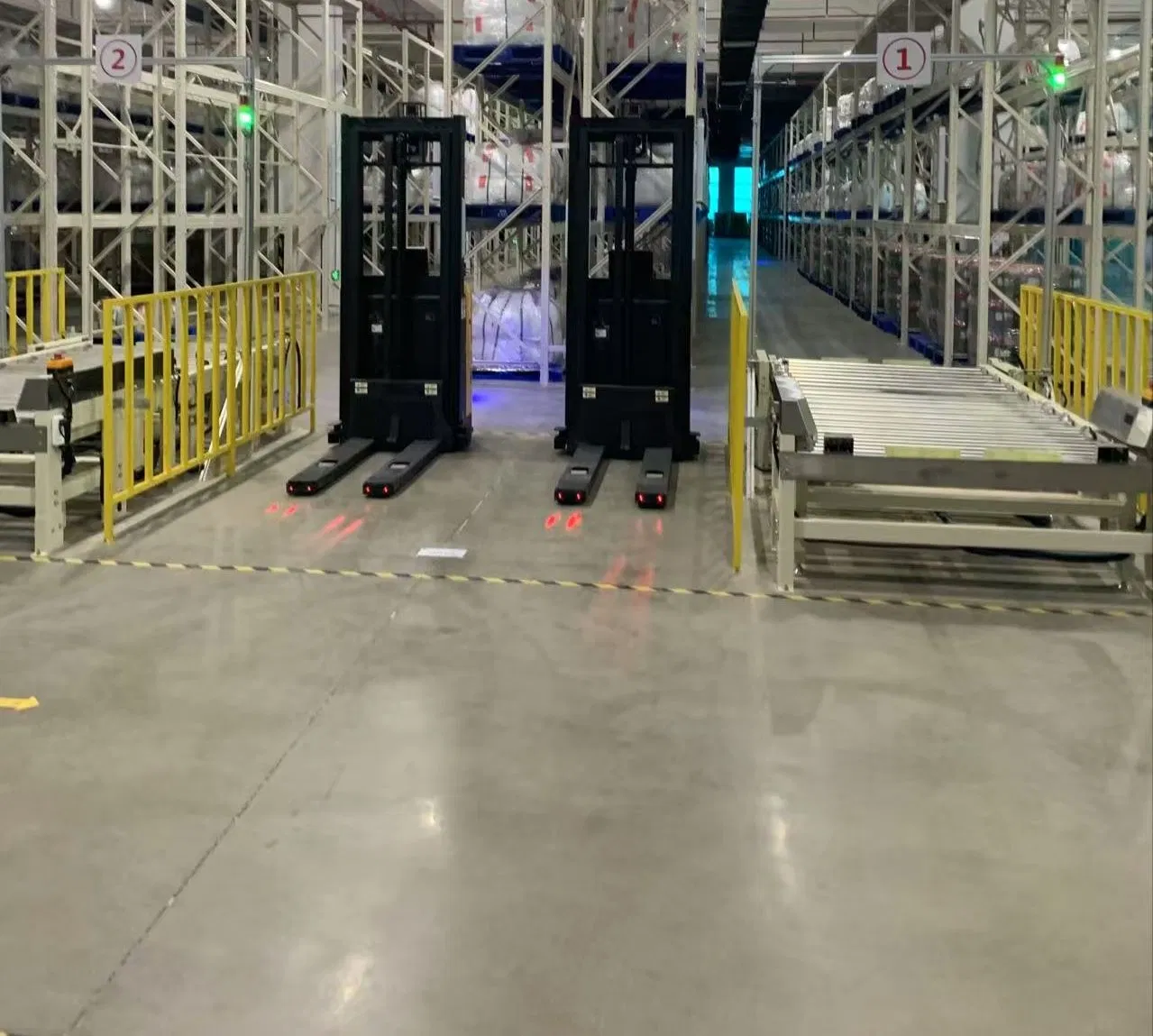 Stainless Steel Pallet Racking Automatic Warehouse Storage System with Stacking Cranes