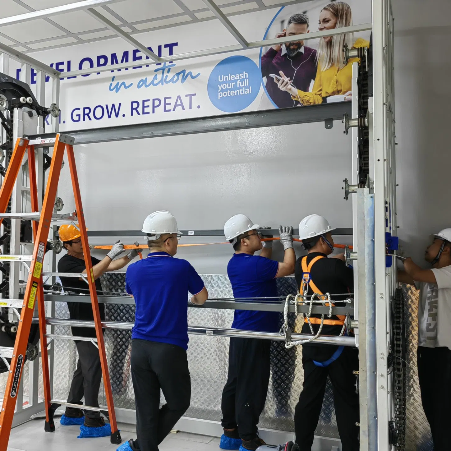 Clip-on Automated Racking Vertical Carousel Storage System