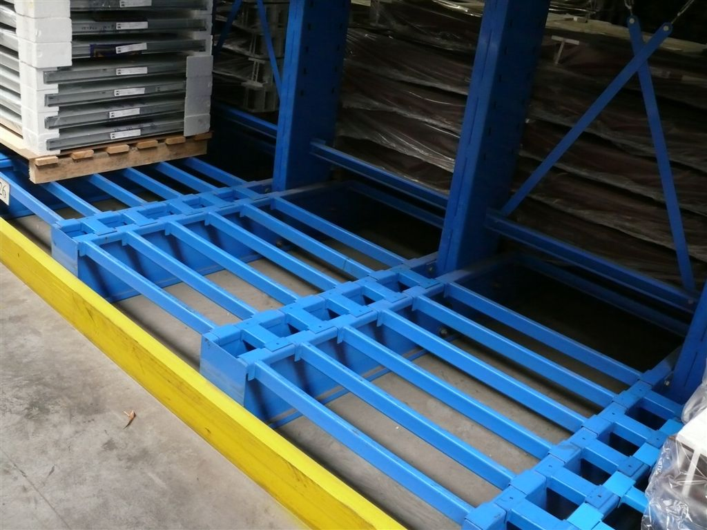 Efficient Pipes Storage System with Durable Cantilever Racking Design