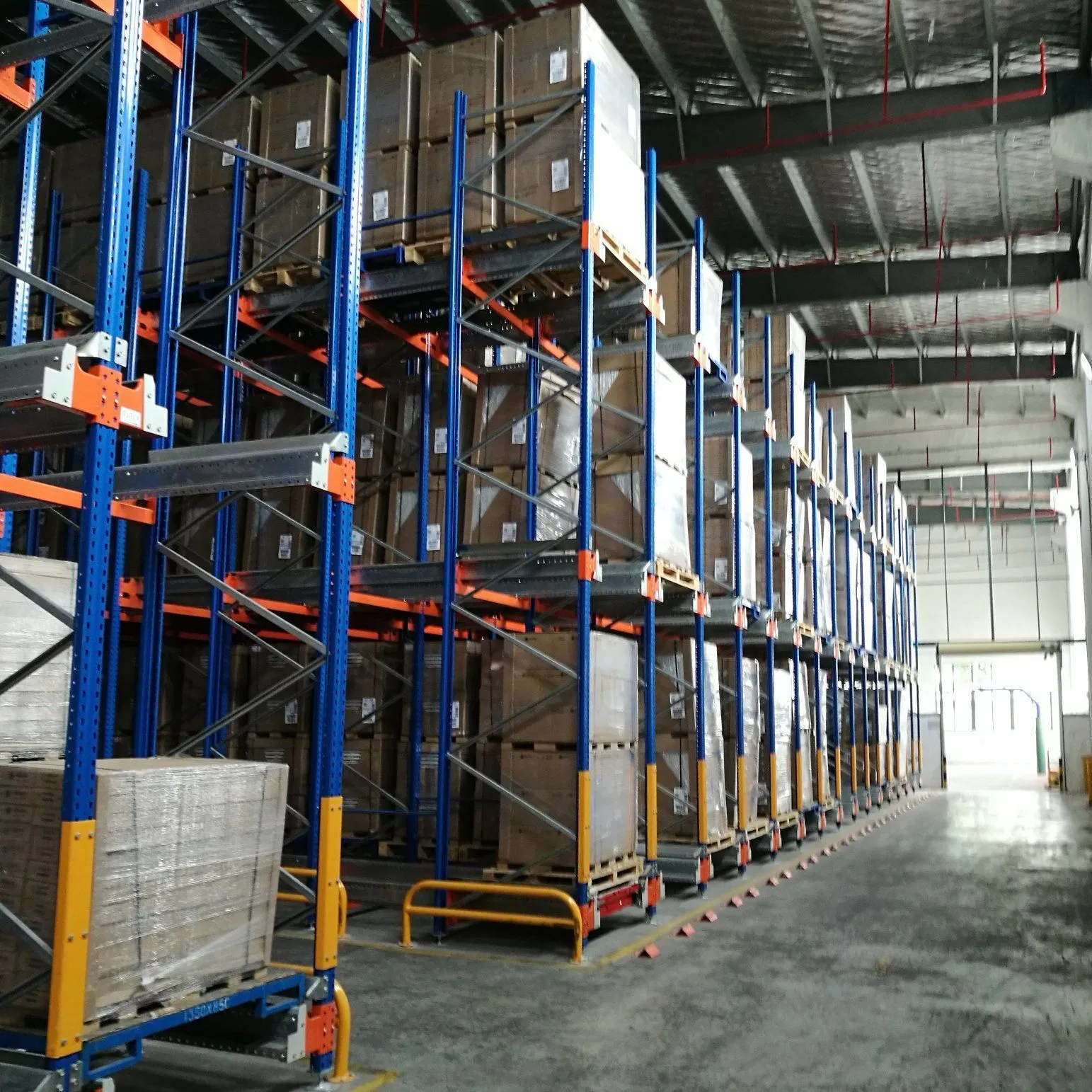 CE Certified Battery Powered Wireless Radio Shuttle for Flexible Warehouse Layout and Operation