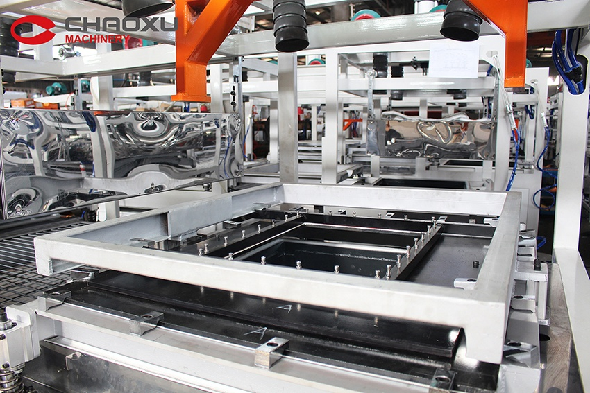 Oversize ABS PC PE Plastic Thermoforming Machine Luggage Production Line