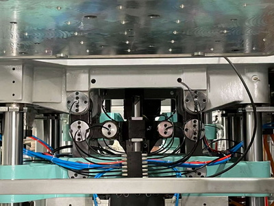 High Speed 3-Station Disposable Plastic Blister Box Medical Packaging Vacuum Forming Thermoforming Machine