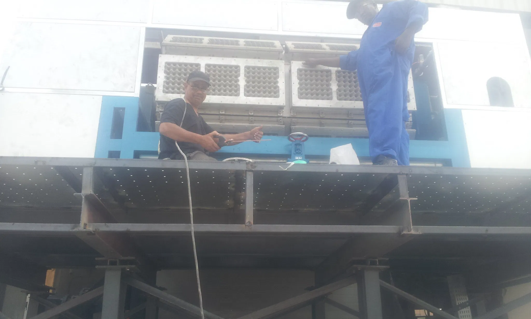 Waste Paper Forming Corner Machine/Industrial Tray Machine/Paper Corner Machine