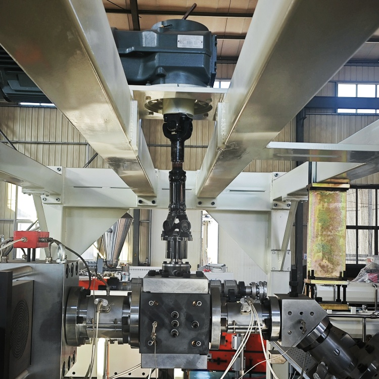 Plastic ABS/PE/ PP/ PS/ Pet/PC/ PMMA Sheet/Board/Plate Extrusion/Production Line