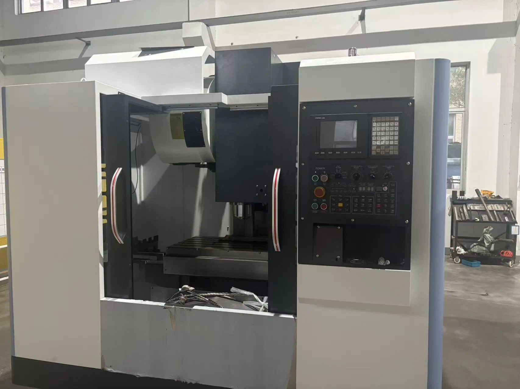 Spain CNC Lathe Milling Centre, Taiwan Syntec Control System Included