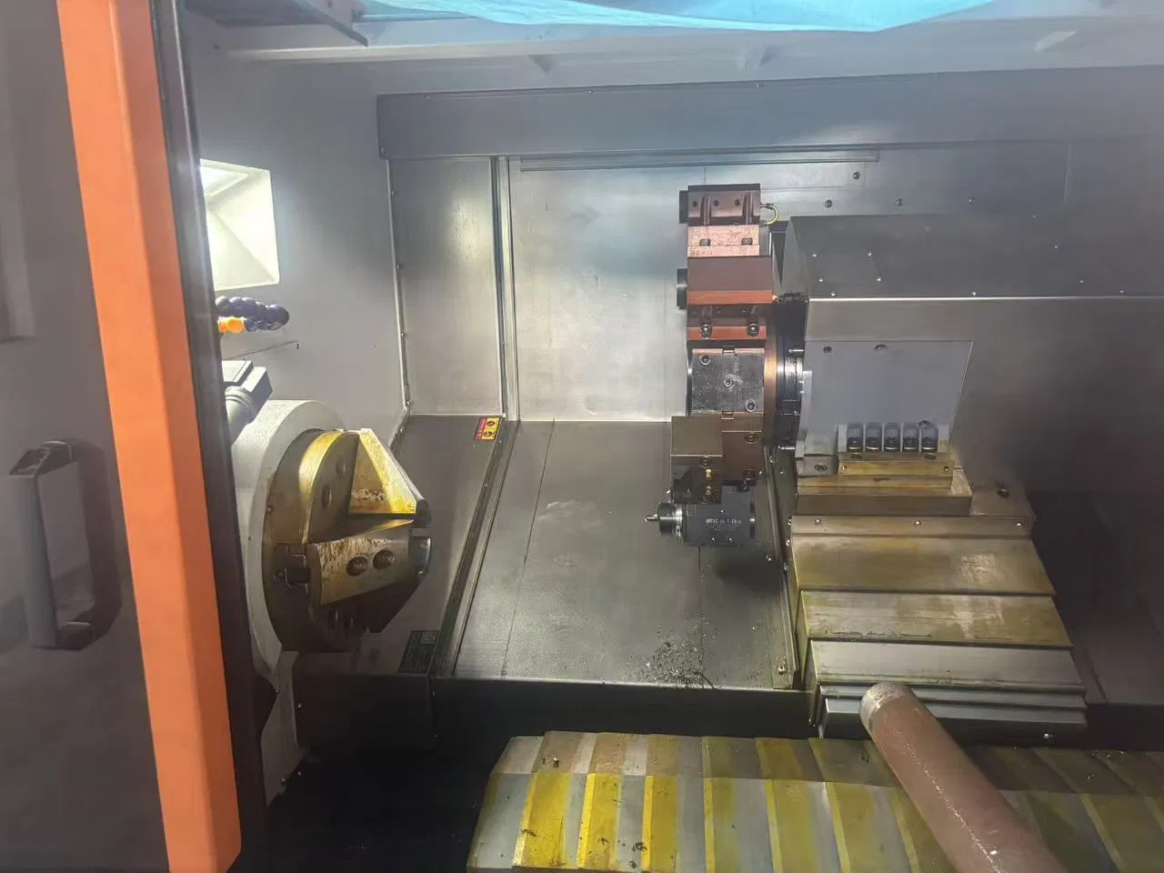 Durable Lathe Milling Centre Machine Featuring Taiwan Syntec Control System