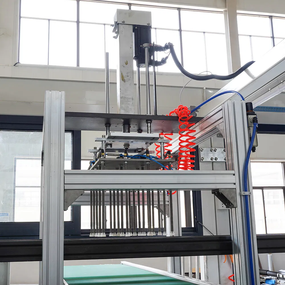Semi Automatic Sweet Corn Thermoforming Vacuum Machine for Making Snack Packaging Box