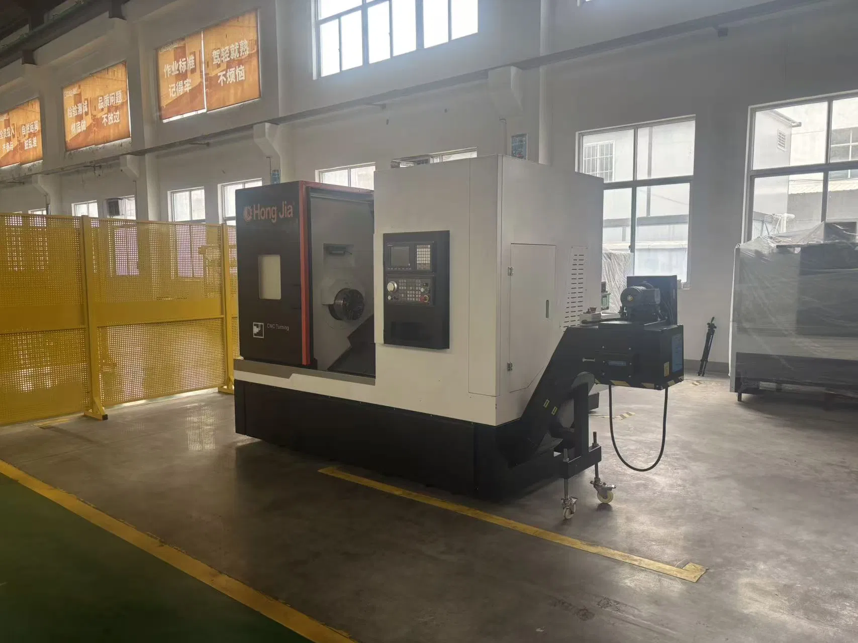 Computerized Thread Cutting Precision Numerical Control System with Cam Program Pre-Reading