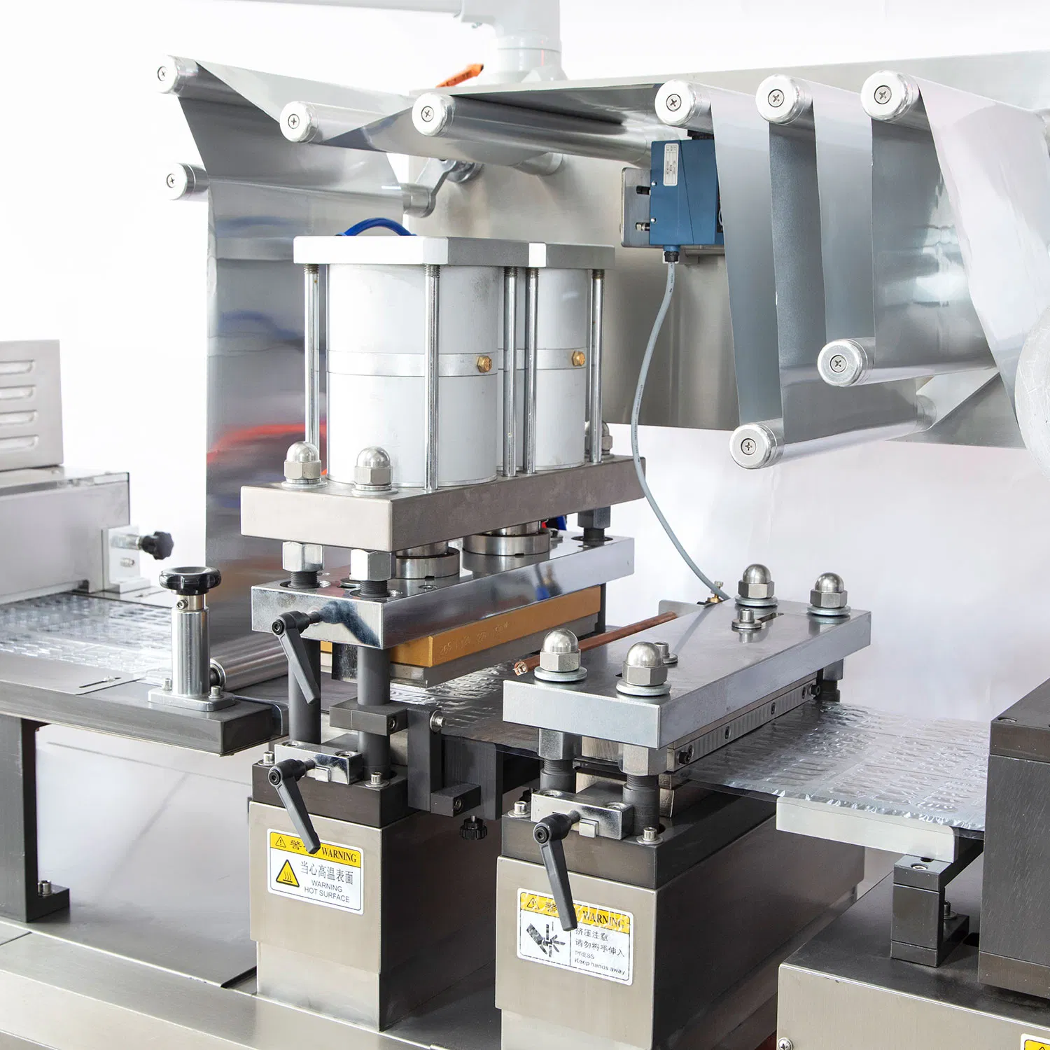 Bister Packing Machine Dph Blister Edition Clamshell Packing Machinery Tablet and Capsule Packaging Machine