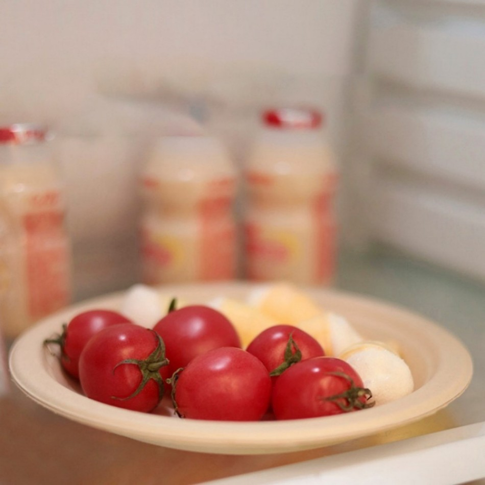 Kraft Paper Salad Box Food Container Round Bowl Dish Tray Soup Cup for Fitness Meal Fruit Vegetable Salad Pasta with OPS Lid