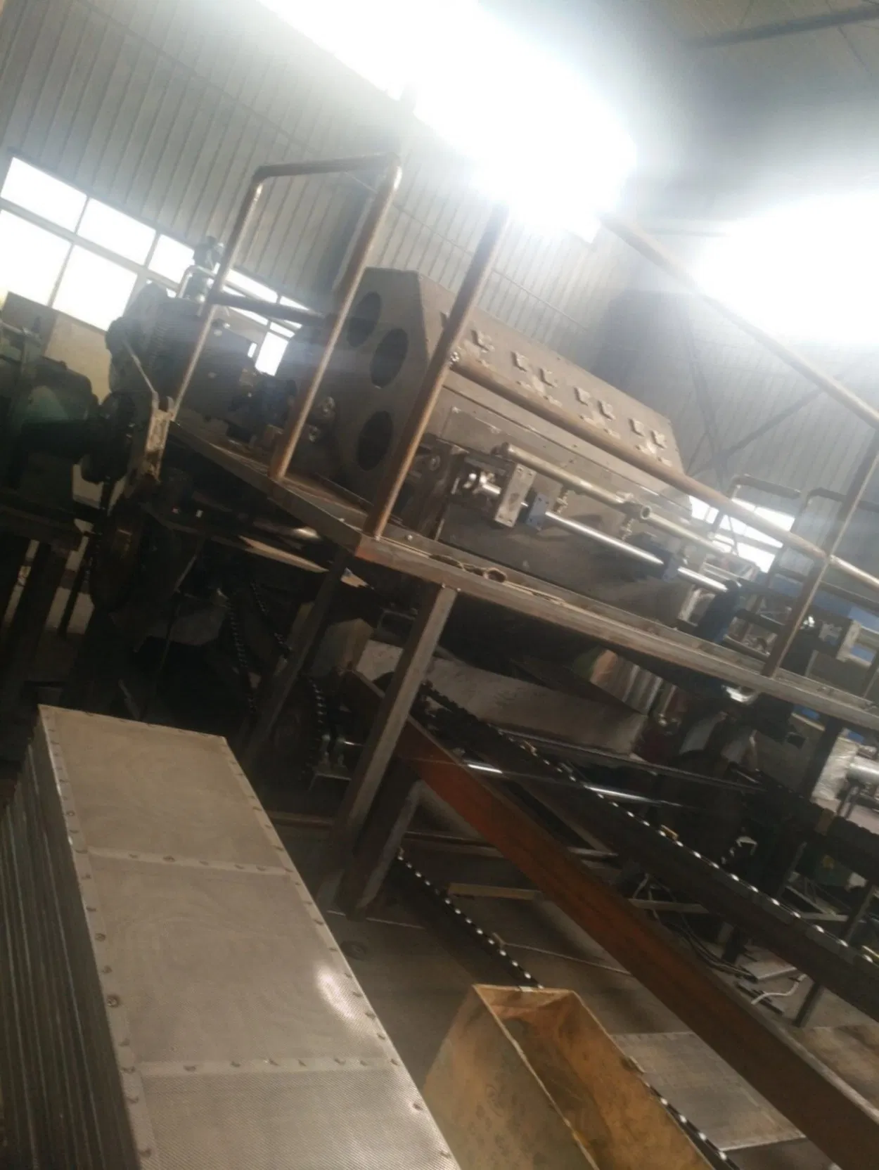 Semi-Automatic Thermoforming Machine for Making Lunch Box/Egg Tray/Plate