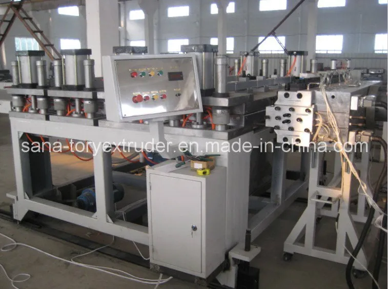 Vacuum calibrating table