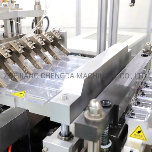 CD-5260 Fully Automatic Plastic Clamshell Forming and Sealing Packaging Machine