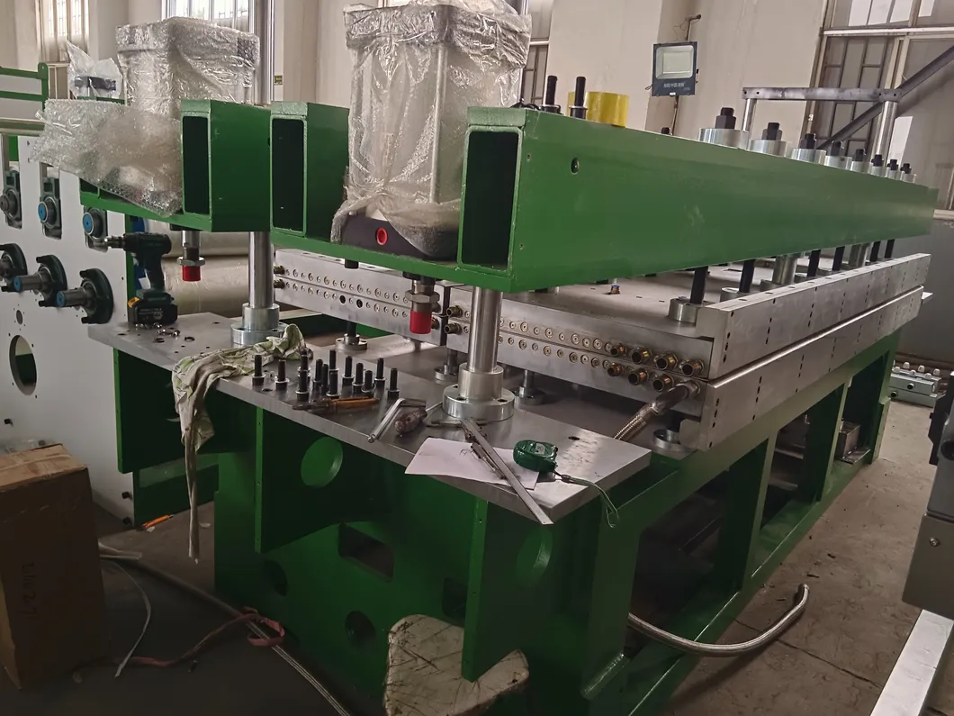 Plastic Hollow Plate Production