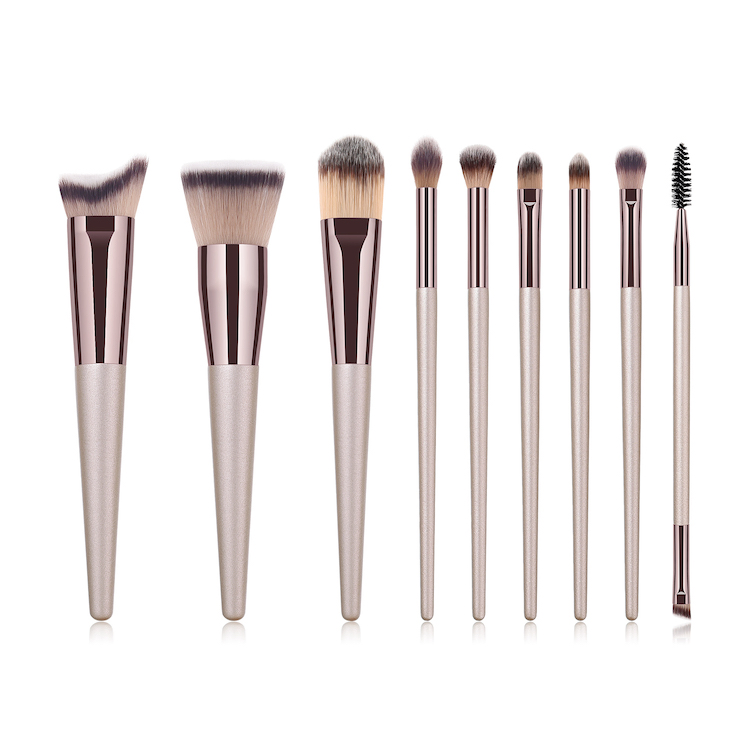 Pincel de Maquiagem para Fundamento Líquido, Delineador, Sombra, Lábios e Sobrancelhas com Cabo de Madeira e Cerdas Sintéticas Macias, Tapered Blending Sculpting