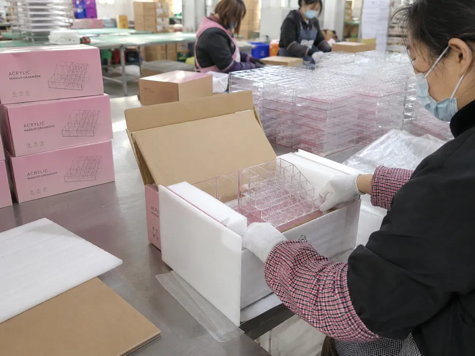 Organizador de Maquiagem de Acrílico Personalizado com Espelho Base Rosa Grande Capacidade Caixa de Armazenamento de Cosméticos Suporte para Batom