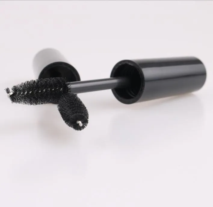 Kit de Rímel e Delineador 4