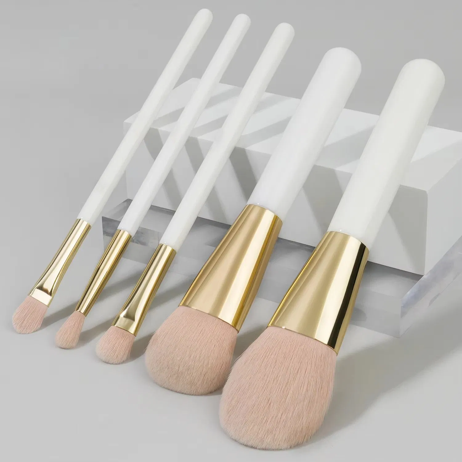 Conjunto de Pincéis de Maquiagem de Viagem Compacto com Pincéis Faciais Miniatura