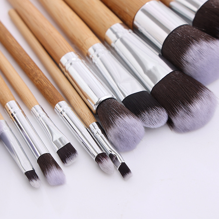 Conjunto de Pincéis de Maquiagem com Cabo de Bambu Ferramentas de Beleza Ecológicas para Rosto Olho Lábio