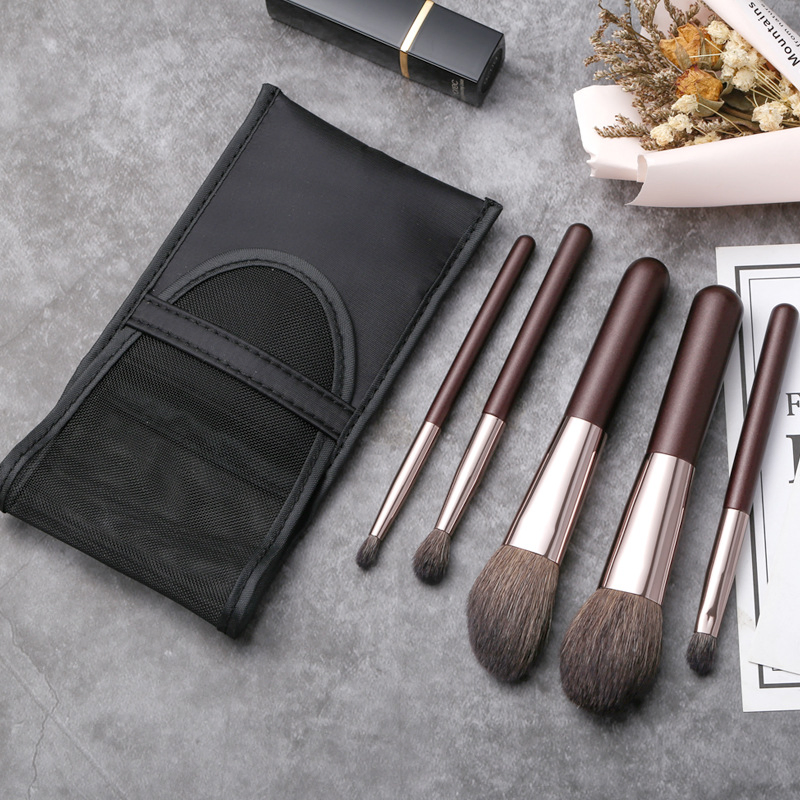 Atacado 5PCS Pincéis de Maquiagem Portáteis de Cabelo de Cabra com Etiqueta Privada para Viagem com Bolsa Cosmética