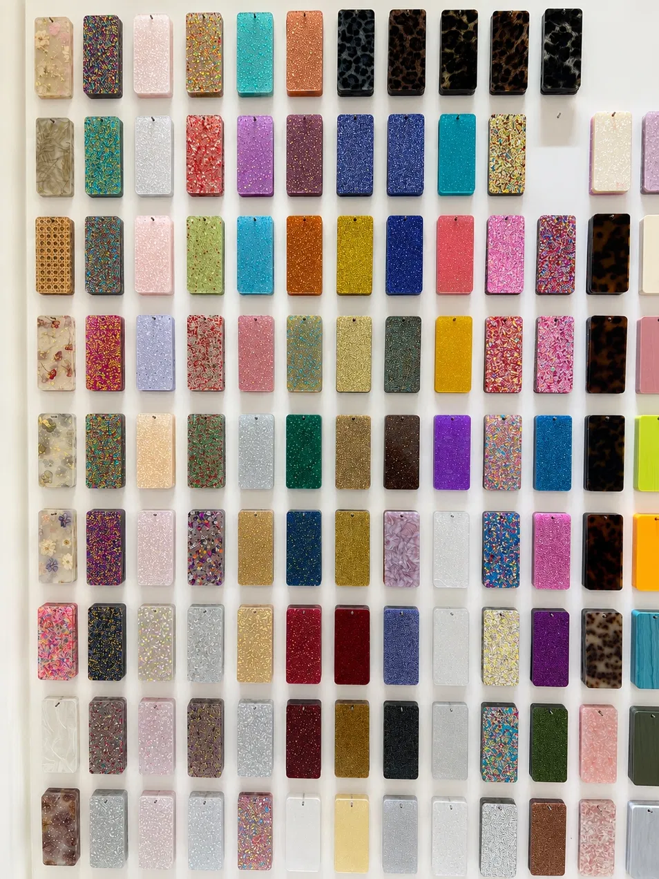 Organizador de Maquiagem de Acrílico Personalizado com Espelho Base Rosa Grande Capacidade Caixa de Armazenamento de Cosméticos Suporte para Batom