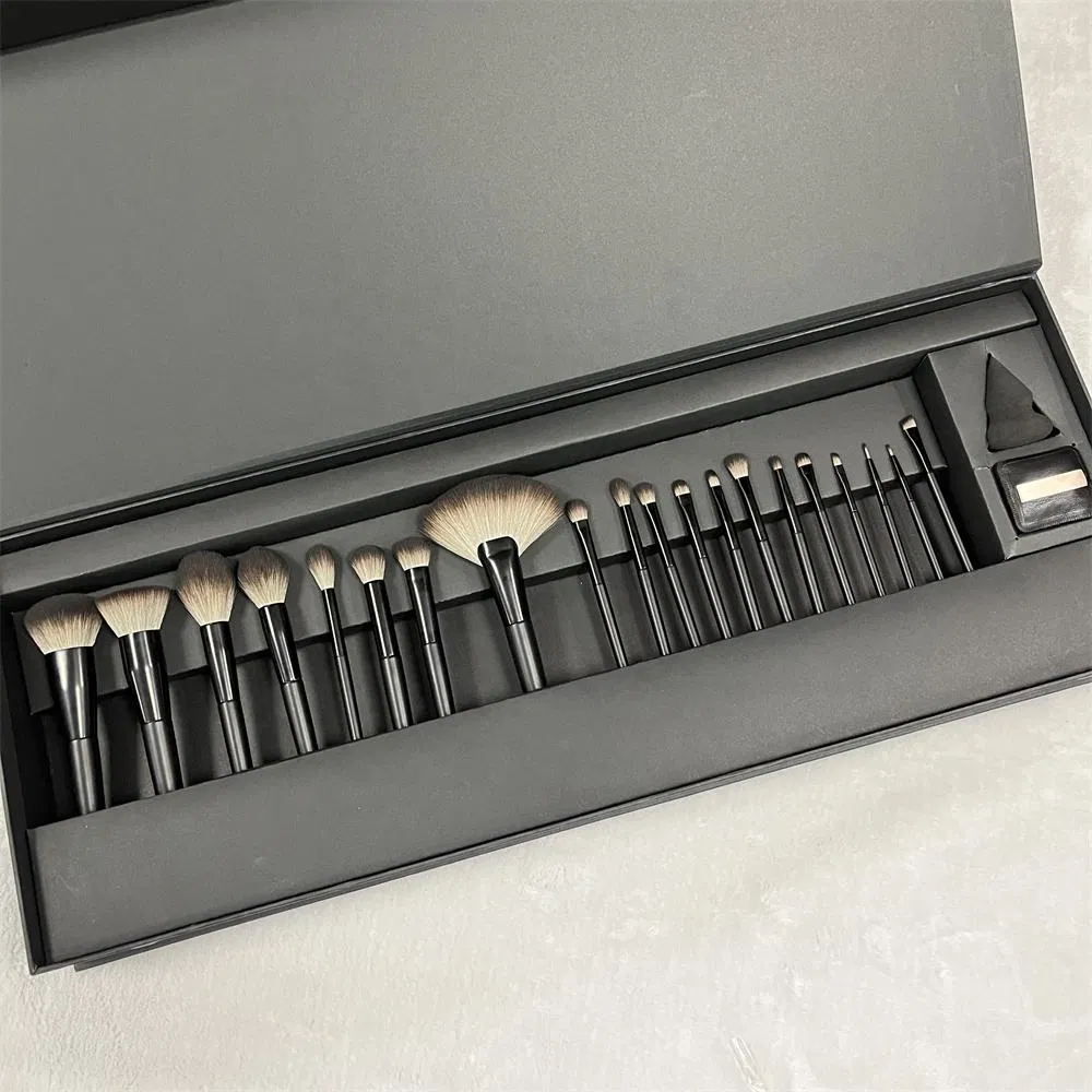 Wholesale Black 20PCS Synthetic Hair Wood Unique Customized Makeup Brush Set