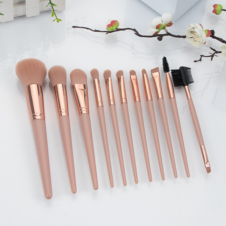 2021 Novos 50 Conjuntos Baixo MOQ Alta Qualidade Marca Própria Vegan Livre de Crueldade Pincéis de Maquiagem Macios Cabelo Conjunto de Pincéis Rosa
