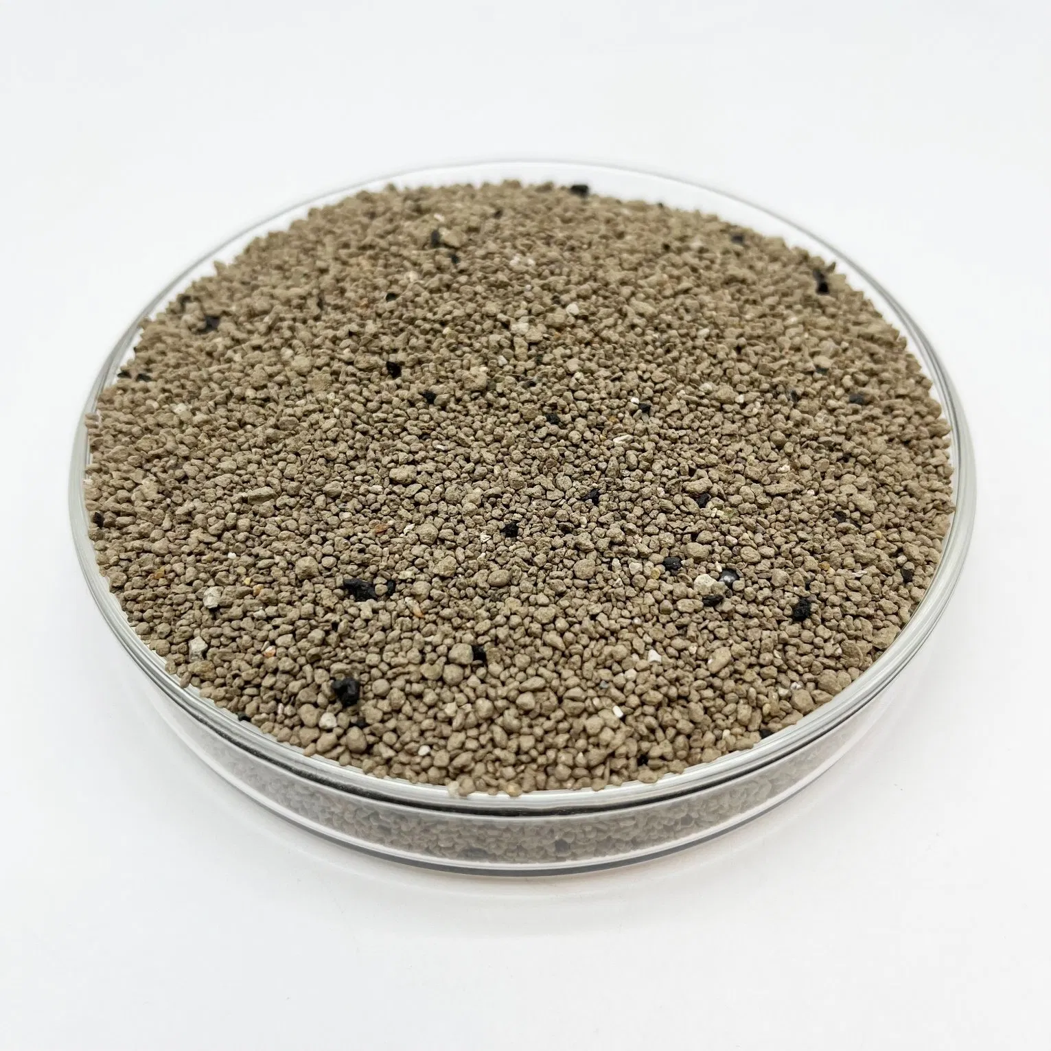 Fácil de colher, durável, forte, absorvente, forma de bola, partículas de carbono ativado, mineral natural à base de sódio, areia para gatos de bentonita triturada, acessórios para animais de estimação