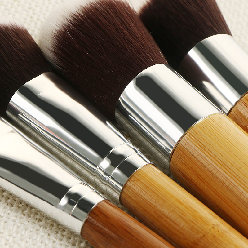 Conjunto de Pincéis de Maquiagem com Cabo de Bambu Beautichen 11PCS com Bolsa de Cânhamo - Conjunto de Pincéis Cosméticos para Blush em Pó e Sombra de Olhos Ecológicos