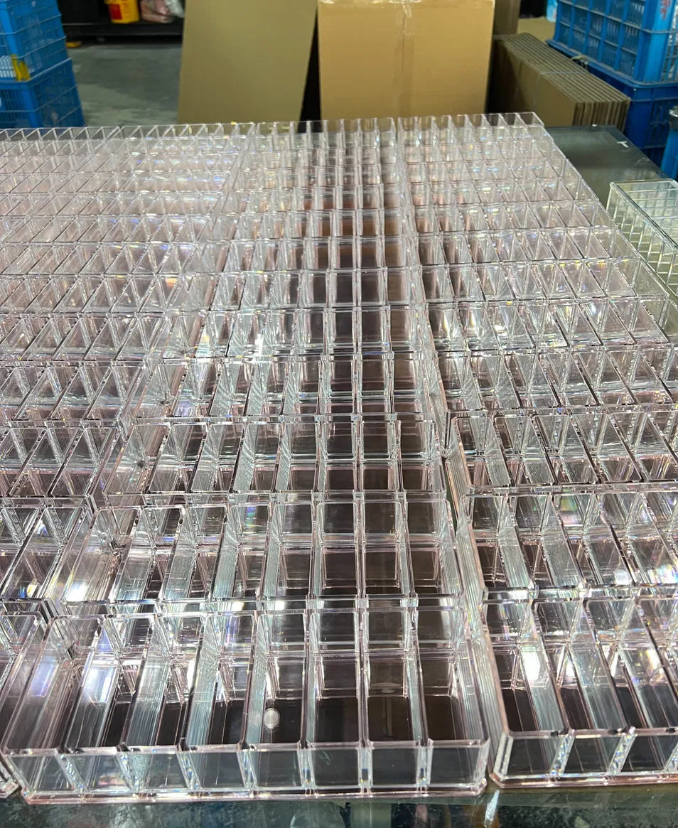 Organizador de Maquiagem de Acrílico Personalizado com Espelho Base Rosa Grande Capacidade Caixa de Armazenamento de Cosméticos Suporte para Batom