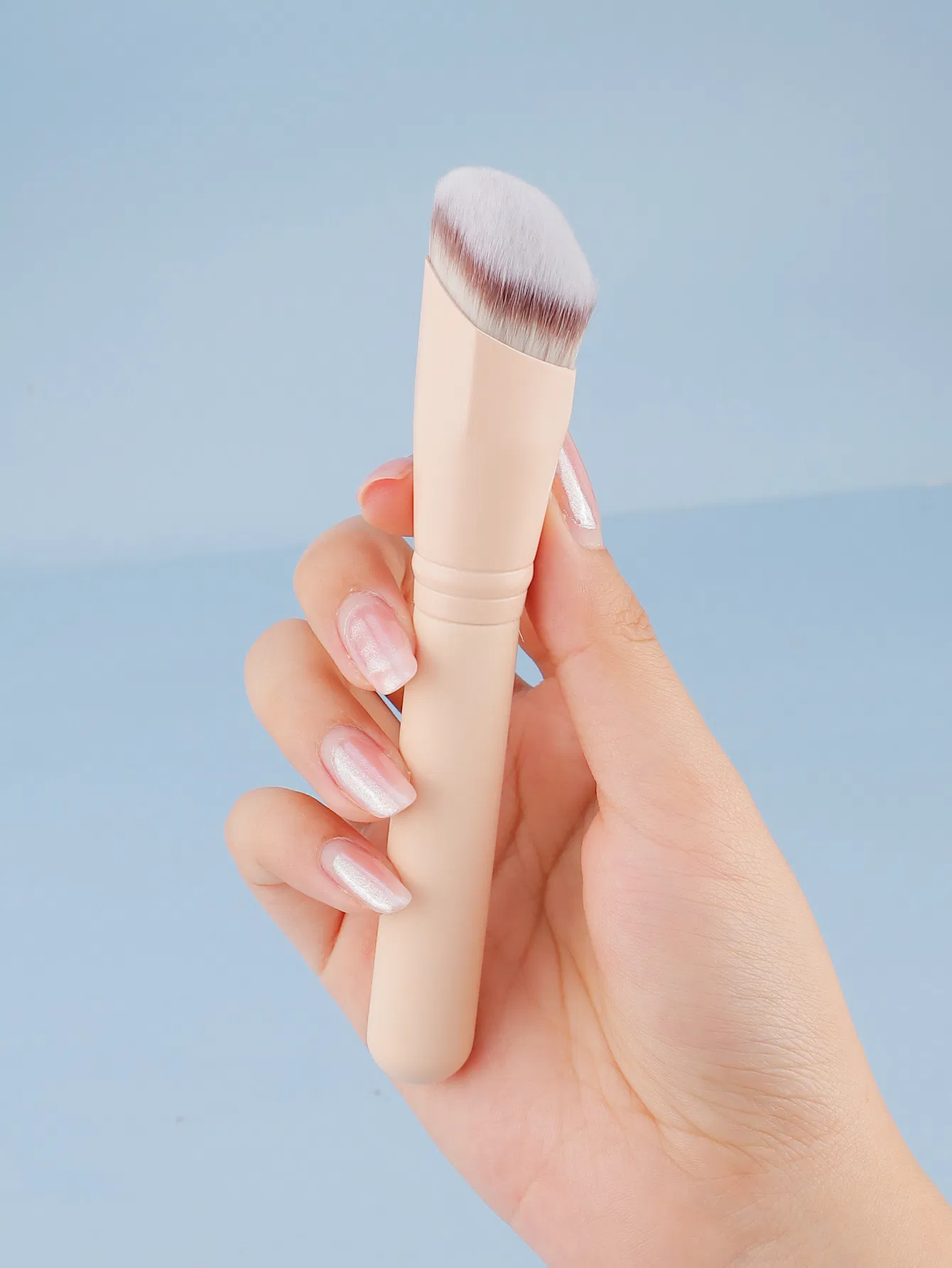 New Hot Sales Multifunctional Makeup Tool Vegan Foundation Concealer Brush