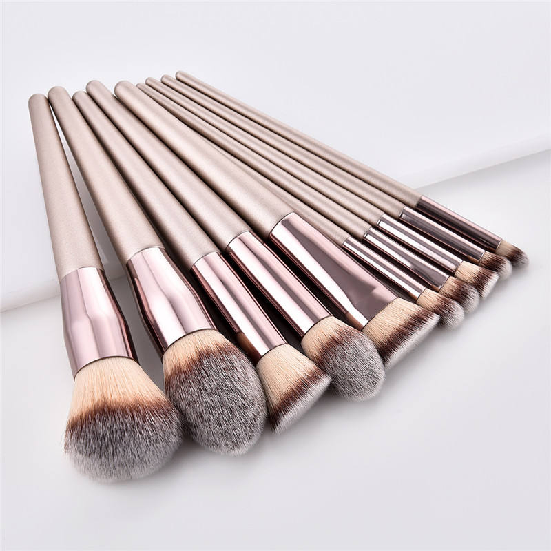 Conjunto de Pincéis de Maquiagem Veganos Profissionais Únicos de Champagne Japonês de Marca Própria 10PCS