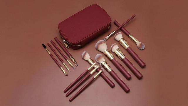 Embalagem personalizada e etiqueta própria de pincéis de maquiagem HOTTI Beauty